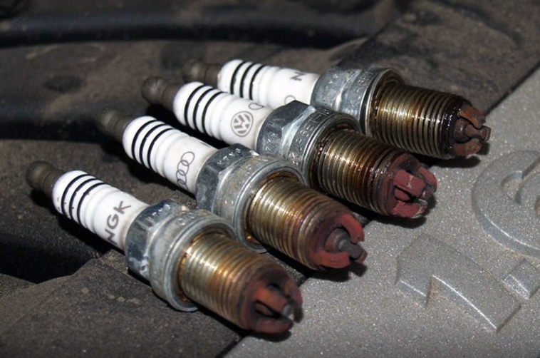 5 reasons for the build-up of soot in spark plugs